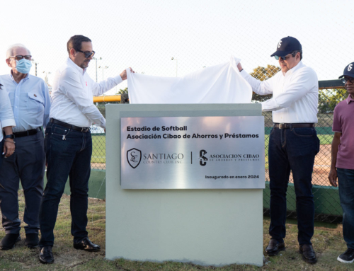 Fotos – Santiago Country Club Inaugura Estadio de Softball Asociación Cibao de Ahorros y Prestamos